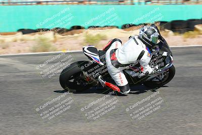 media/Oct-15-2022-TrackXperience (Sat) [[8f70b8b0be]]/Group 2/session 2 turn 3 and 4/